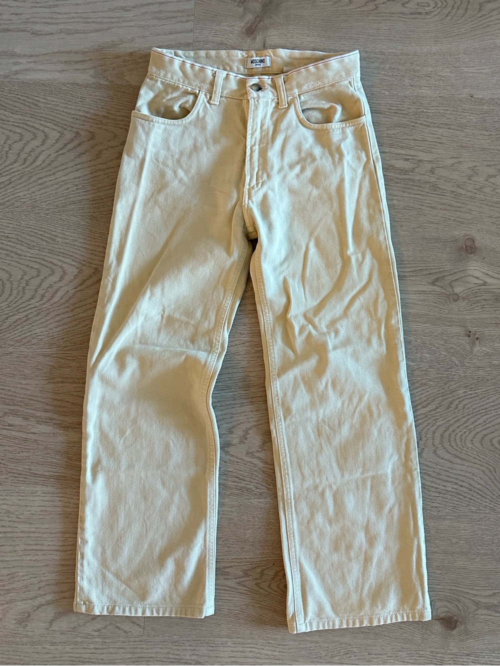 Moschino beige High-waisted Jeans with Red Topstitch & peace sign